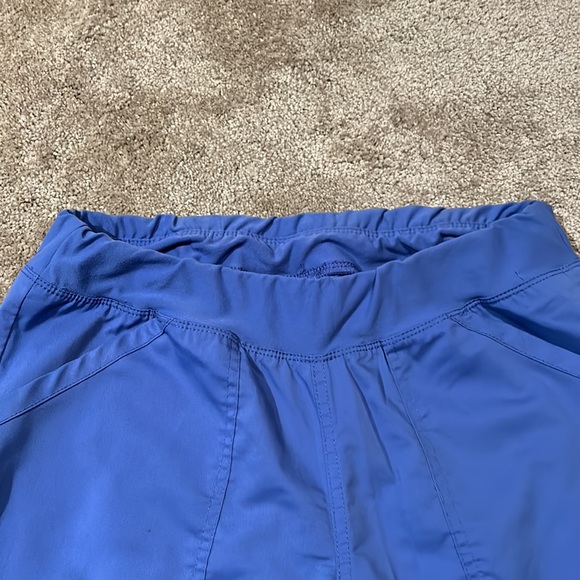 Cherokee Cargo Scrub pants - Picture 3 of 4